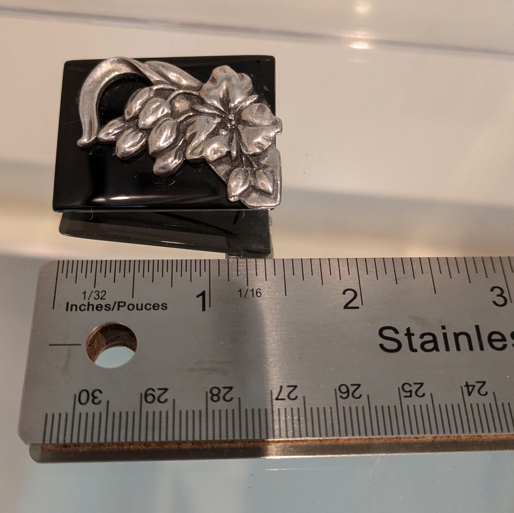 Vintage Pewter Brooch - Picture 4 of 4